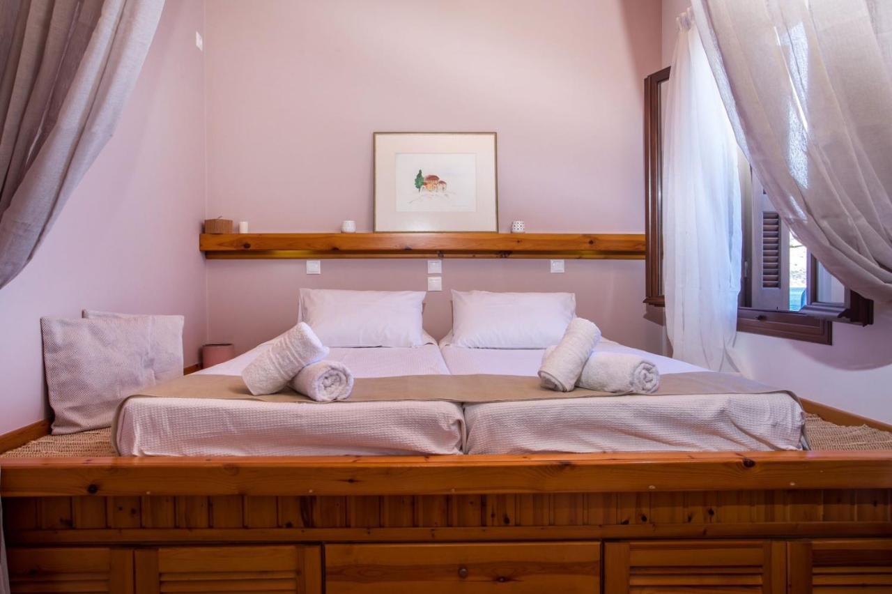 Margaritas Apartments Symi Bagian luar foto