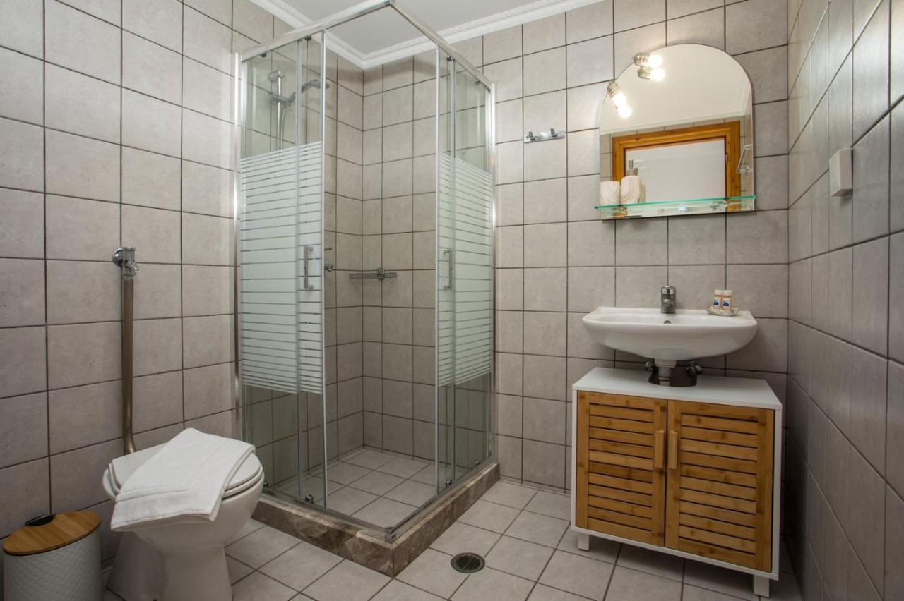 Margaritas Apartments Symi Bagian luar foto