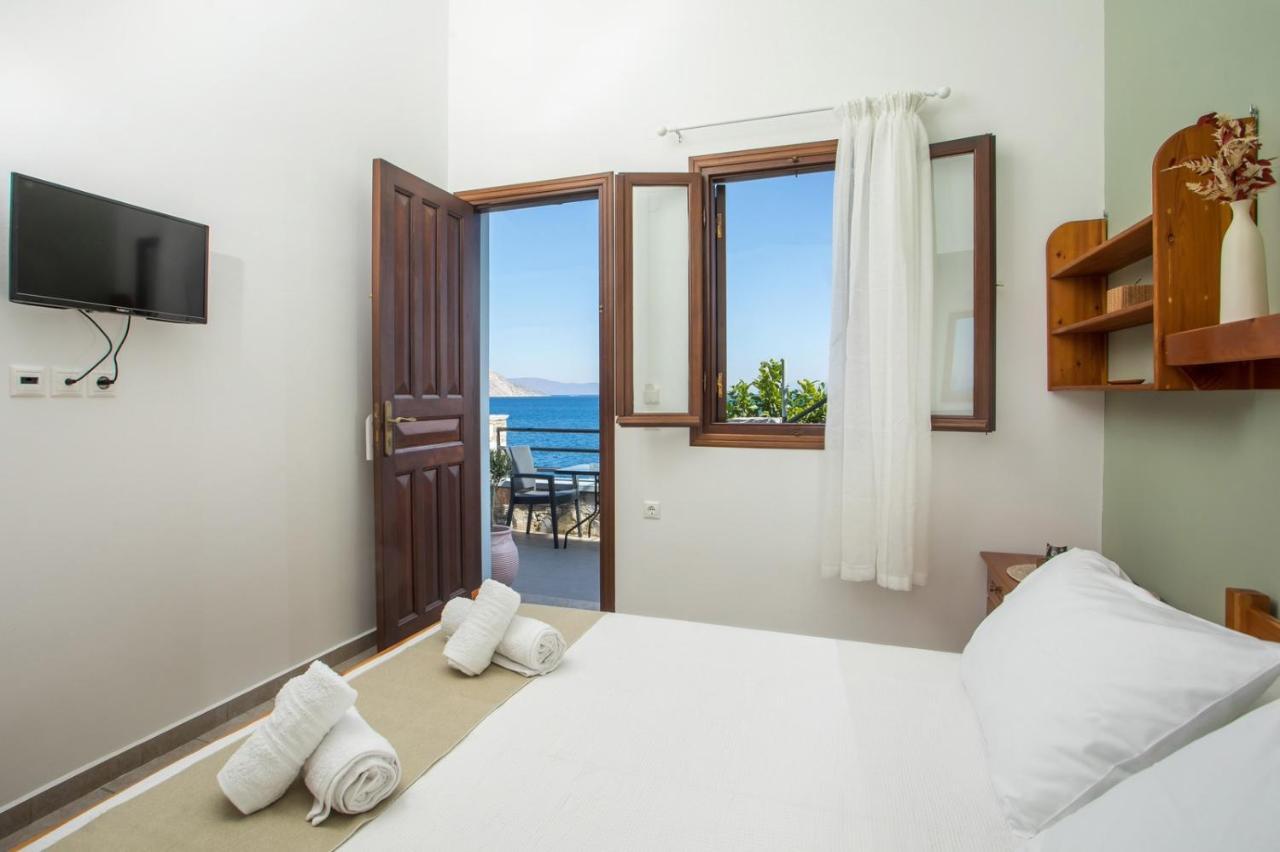 Margaritas Apartments Symi Bagian luar foto